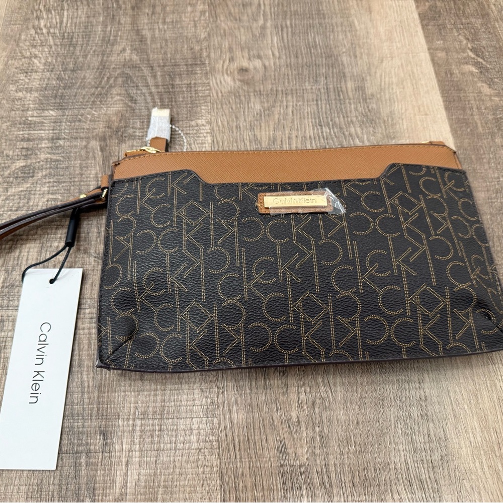 New Calvin Klein Brown and Tan Wristlet purse bag